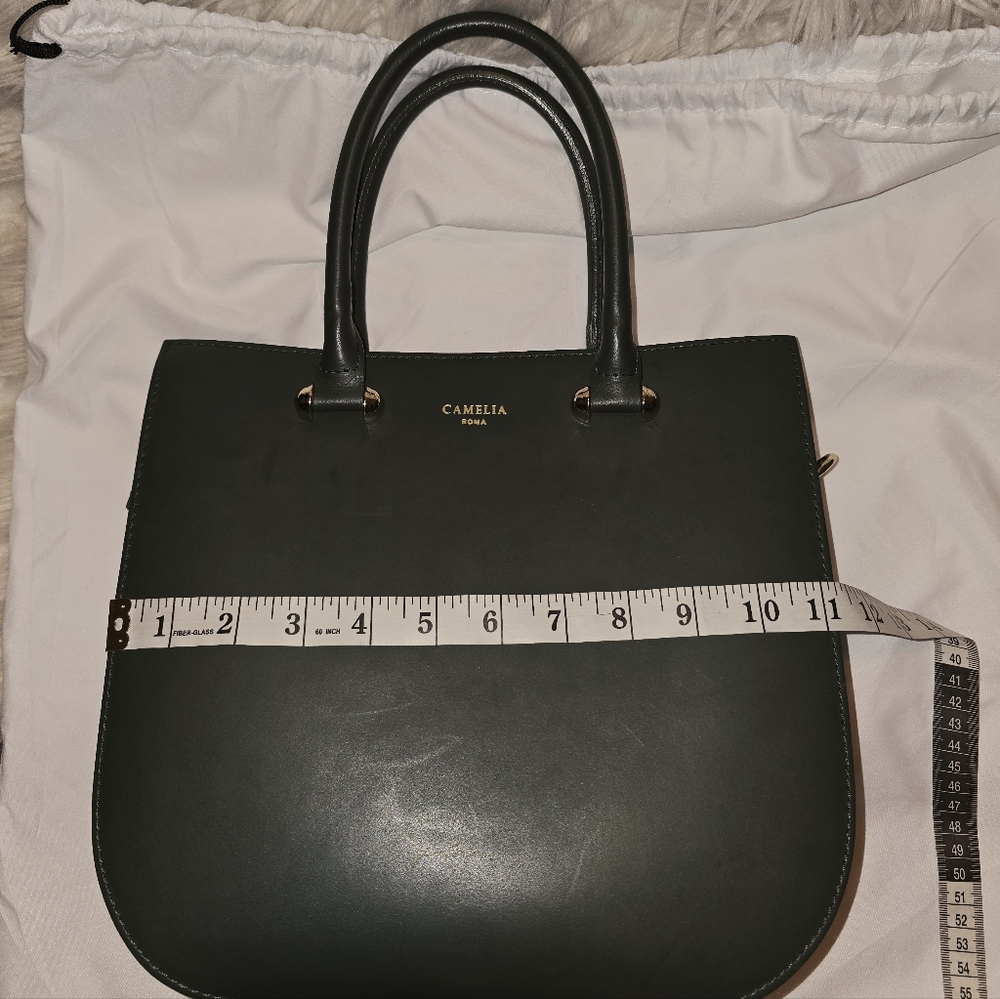 Authentic Camelia Roma Handbag - Picture 3 of 10